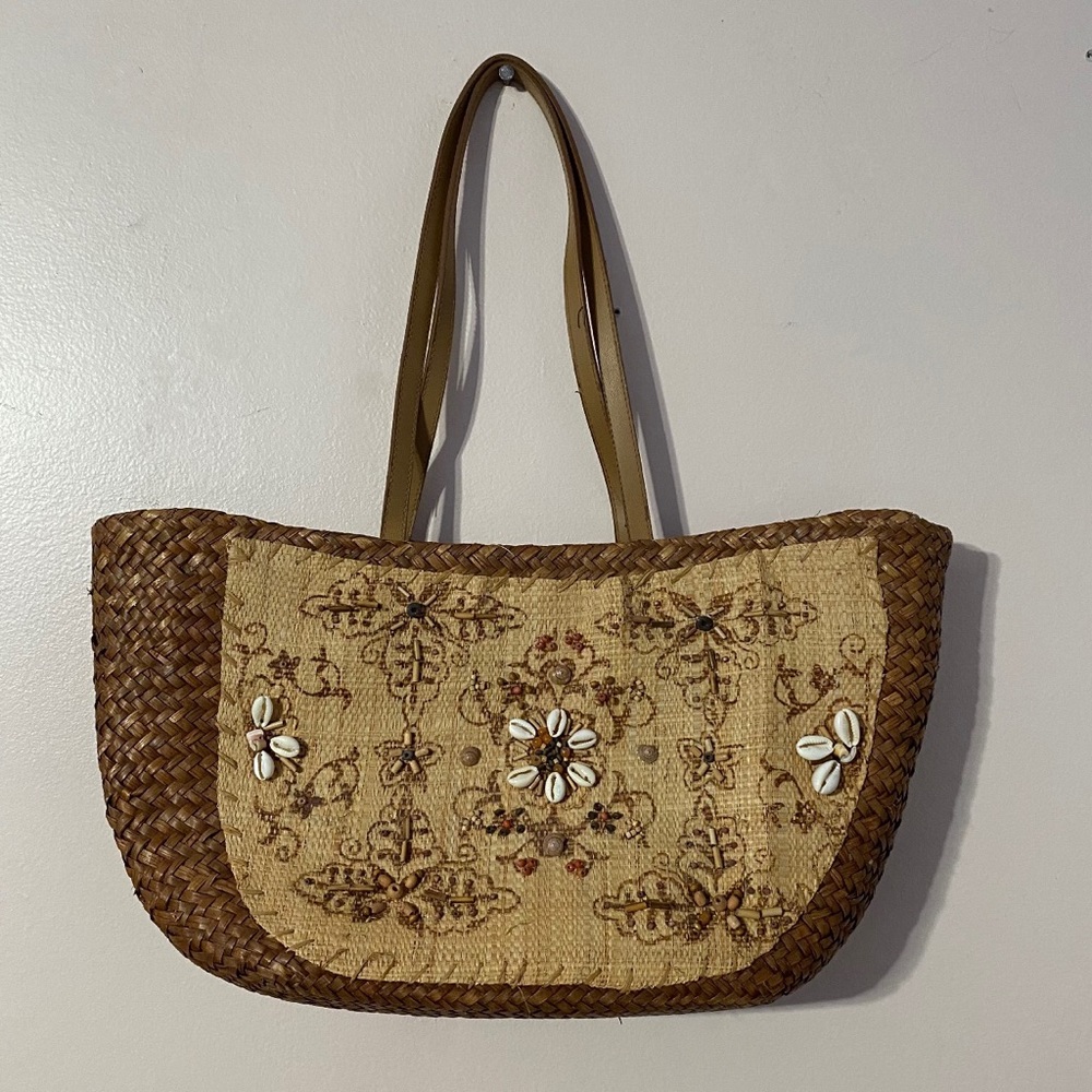 St John’s Bay Wicker Straw Shoulder Beach Bag